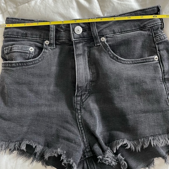 Black denim cut off shorts, size 2 - Picture 7 of 7
